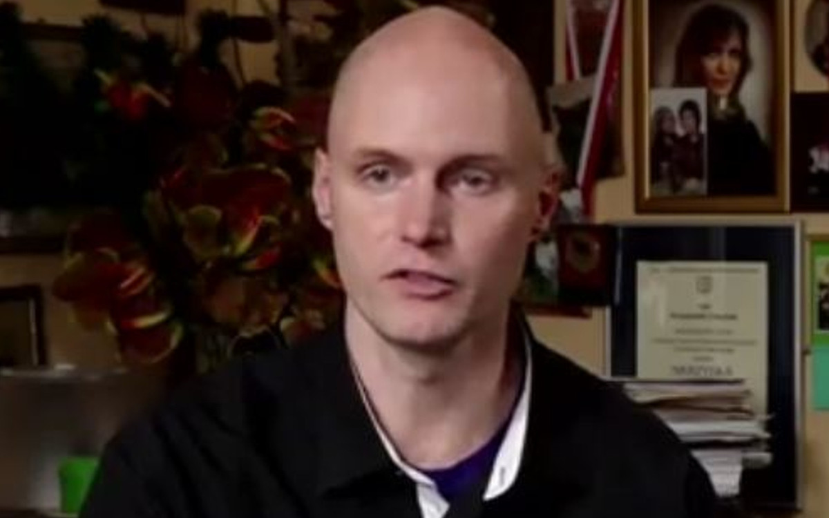 Syn Krzysztofa Krawczyka żyje w STRASZNYCH warunkach. Wstrząsający reportaż na jego temat