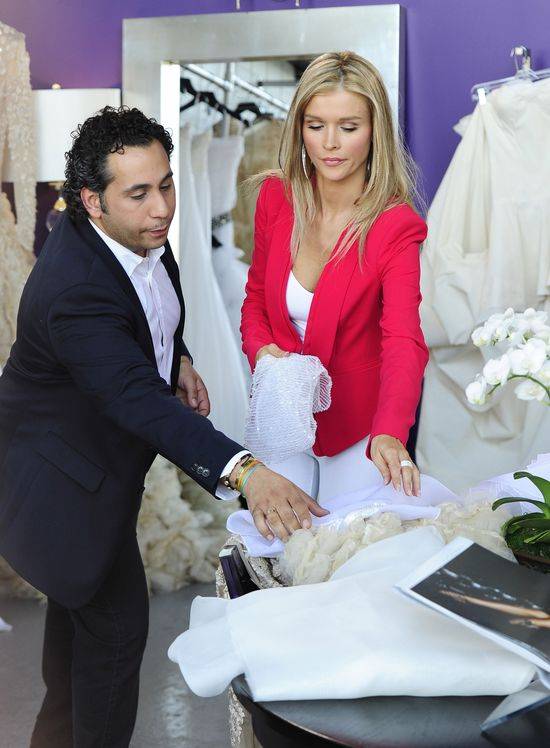 Joanna Krupa wybiera suknię ślubną