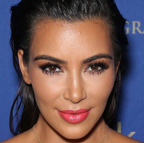 Zdjęcia gwiazd przed i po operacjach plastycznych