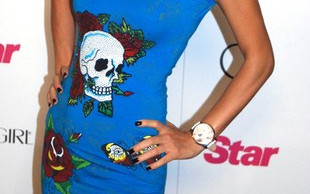 Czaszki i róże – kto lubi takie motywy? (FOTO)