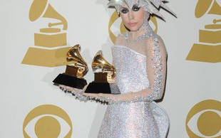 Lady Gaga i Versace stworzą wspólną kolekcję