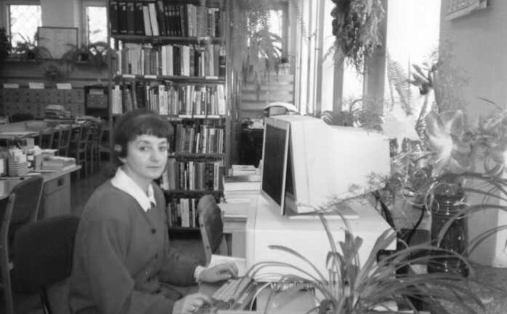 Nie żyje Teresa Miodek, fot. LOX Liceum Ogólnokształcące nr X