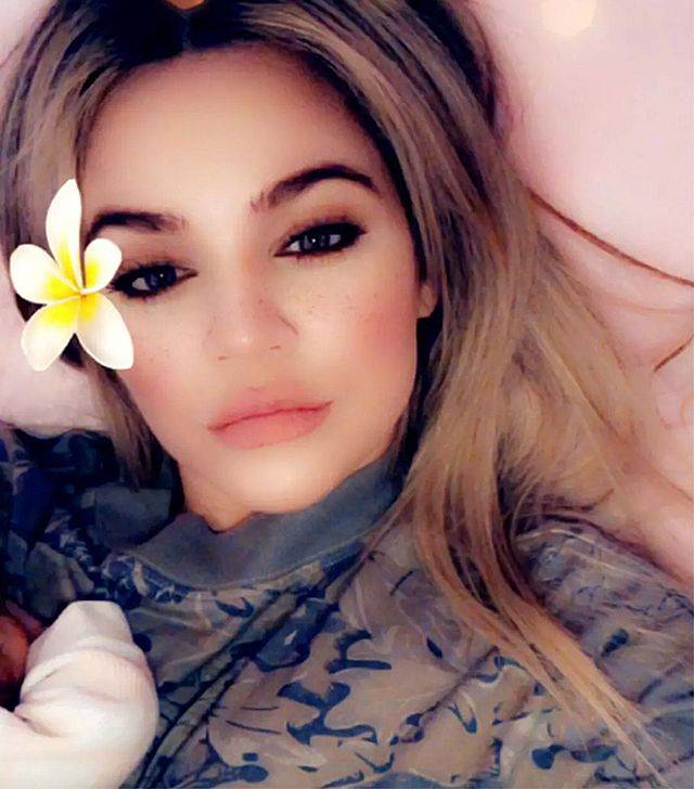 Khloe Kardashian PIERWSZY raz pokazała córeczkę