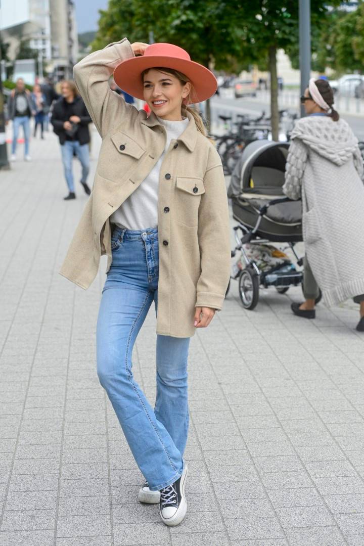 Kolejny dzień Festiwalu Filmowego w Gdyni: Joanna Opozda znów zachwyca elegancją, Oliwia Bieniuk nie kryje wzruszenia