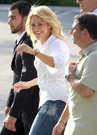 shakira-g-R1