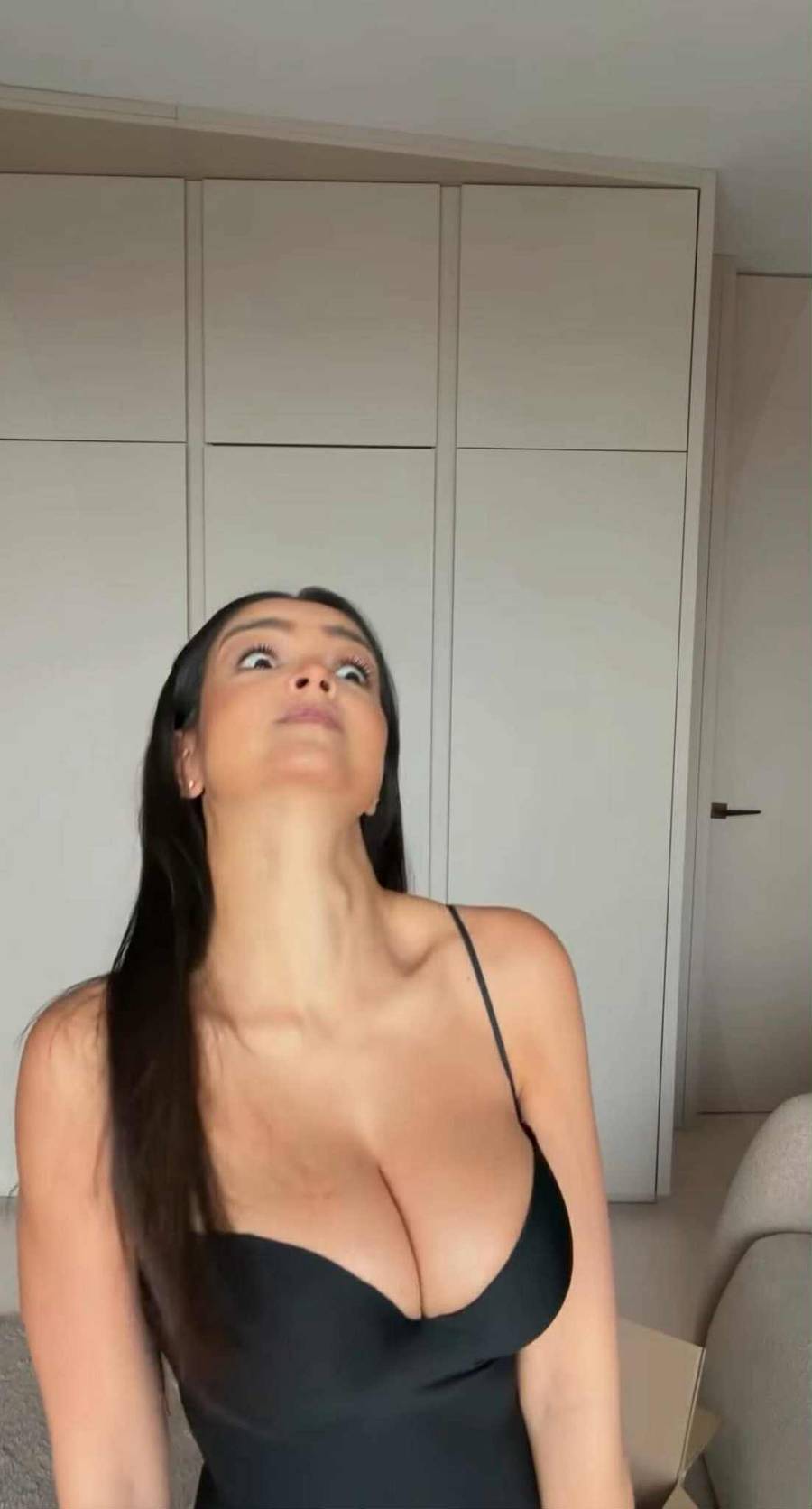 Klaudia El Dursi wbija się w ciuchy od Skims, fot. Instagram