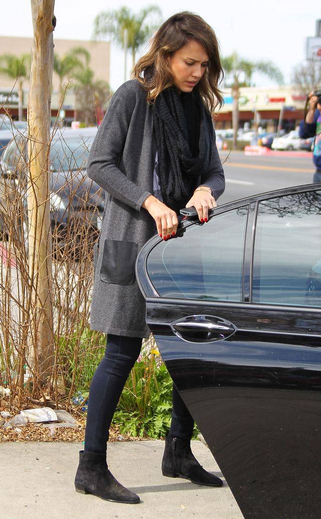 Jessica Alba z rodziną na zakupach