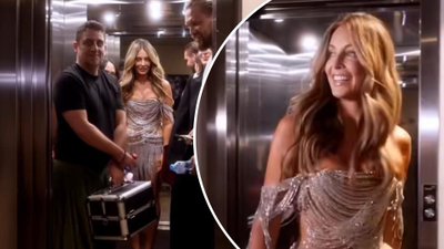 Rozenek jak J.LO. Kusa sukienka z frędzlami i nogi do nieba