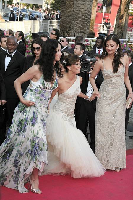 Aishwarya Rai w Cannes 2008-2012 (FOTO)