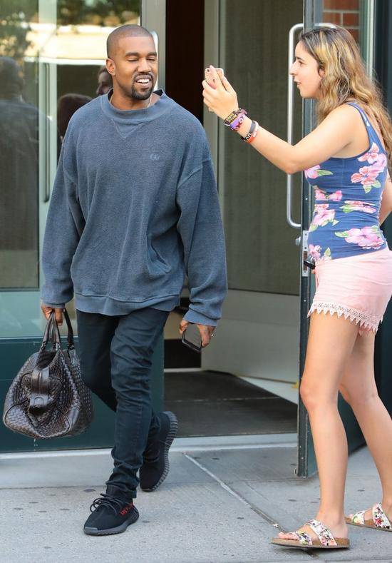 Twarz Kanye Westa, gdy przestaje być maską