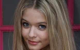Sasha Pieterse – słodka blondynka z aktorskim talentem FOTO