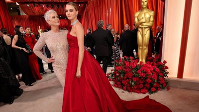 Nie uwierzycie, ile Cara Delevingne zgarnęła za to, że założyła tą biżuterię od Bulgari