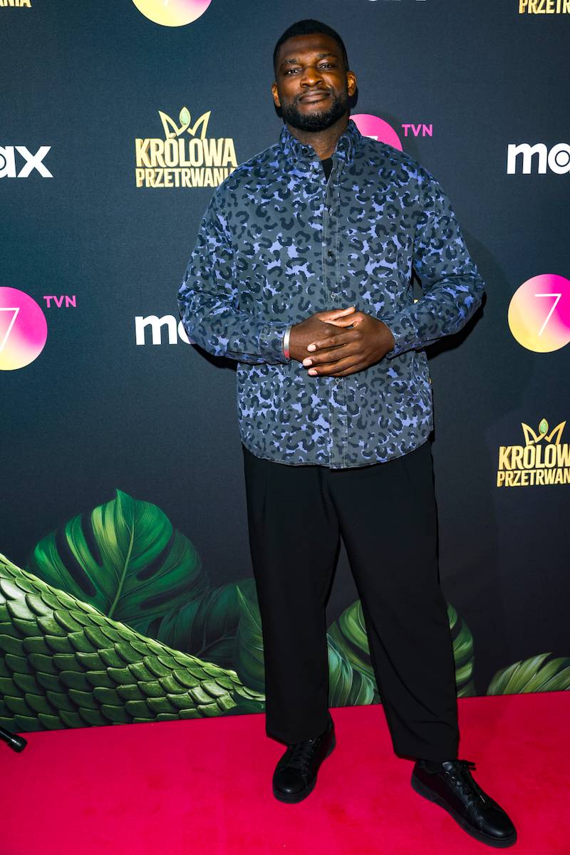 Królowa przetrwania 2. Ola Ciupa chwali się umięśnionymi pośladkami, Kaczorowska cała w srebrze…