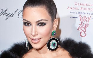 Kim Kardashian (prawie) jak gejsza (FOTO)