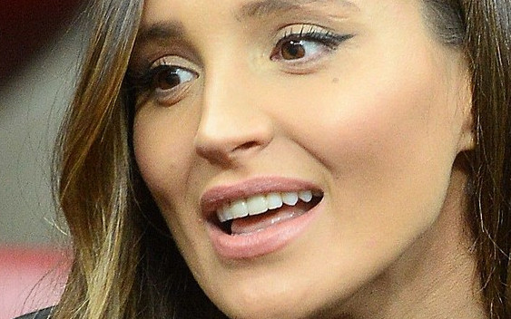 Marina Łuczenko pokazała okładkę NOWEGO SINGLA – wygląda jak Ariana Grande?