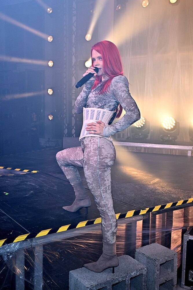 Margaret na premierze teledysku