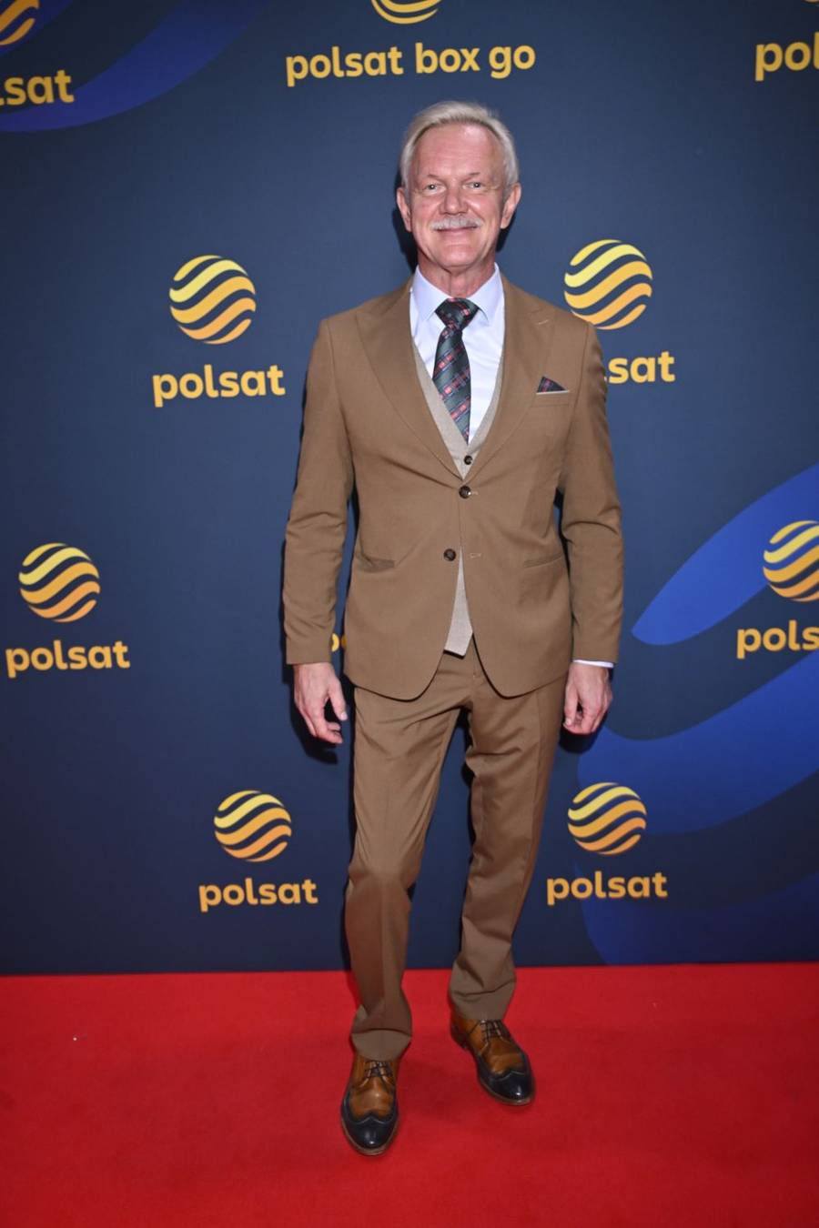 Gwiazdy meldują się na ramówce Polsatu! Cichopek w objęciach Kurzajewskiego, Kaczorowska, Wachowicz…(FOTO)