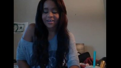 Bobbi Kristina Brown ma talent wokalny? (VIDEO)