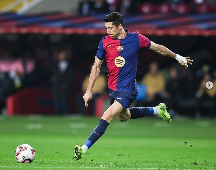 To koniec kariery Roberta Lewandowskiego w FC Barcelonie?! “Jego dni są policzone”