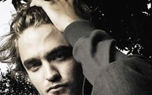 Pattinson na każdy miesiąc (FOTO)