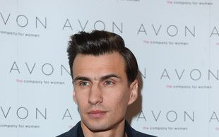 Jarosław Bieniuk na konferencji marki kosmetycznej (FOTO)