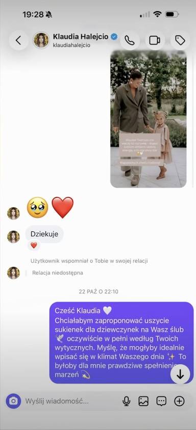 Wiadomość do Klaudii fot. Instagram @neliawears