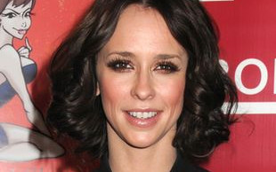 Jennifer Love-Hewitt promuje swoją książkę (FOTO)