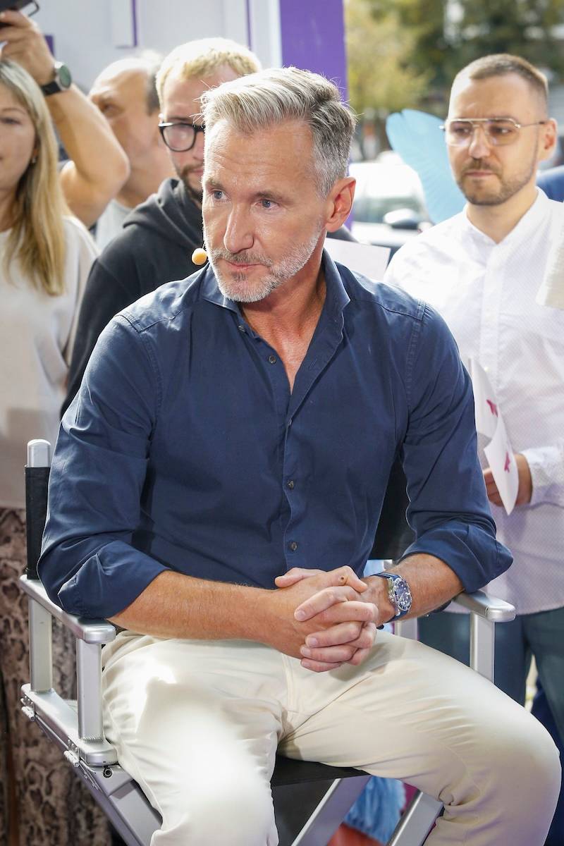 Kinga Rusin po 5 latach znów pozuje przed DDTVN, stylowa Ostaszewska, Maja Hyży z “nowym dzieckiem”