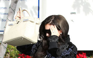 Kylie Jenner chwali się nową fryzurą na Snapchacie, ale coś poszło nie tak…