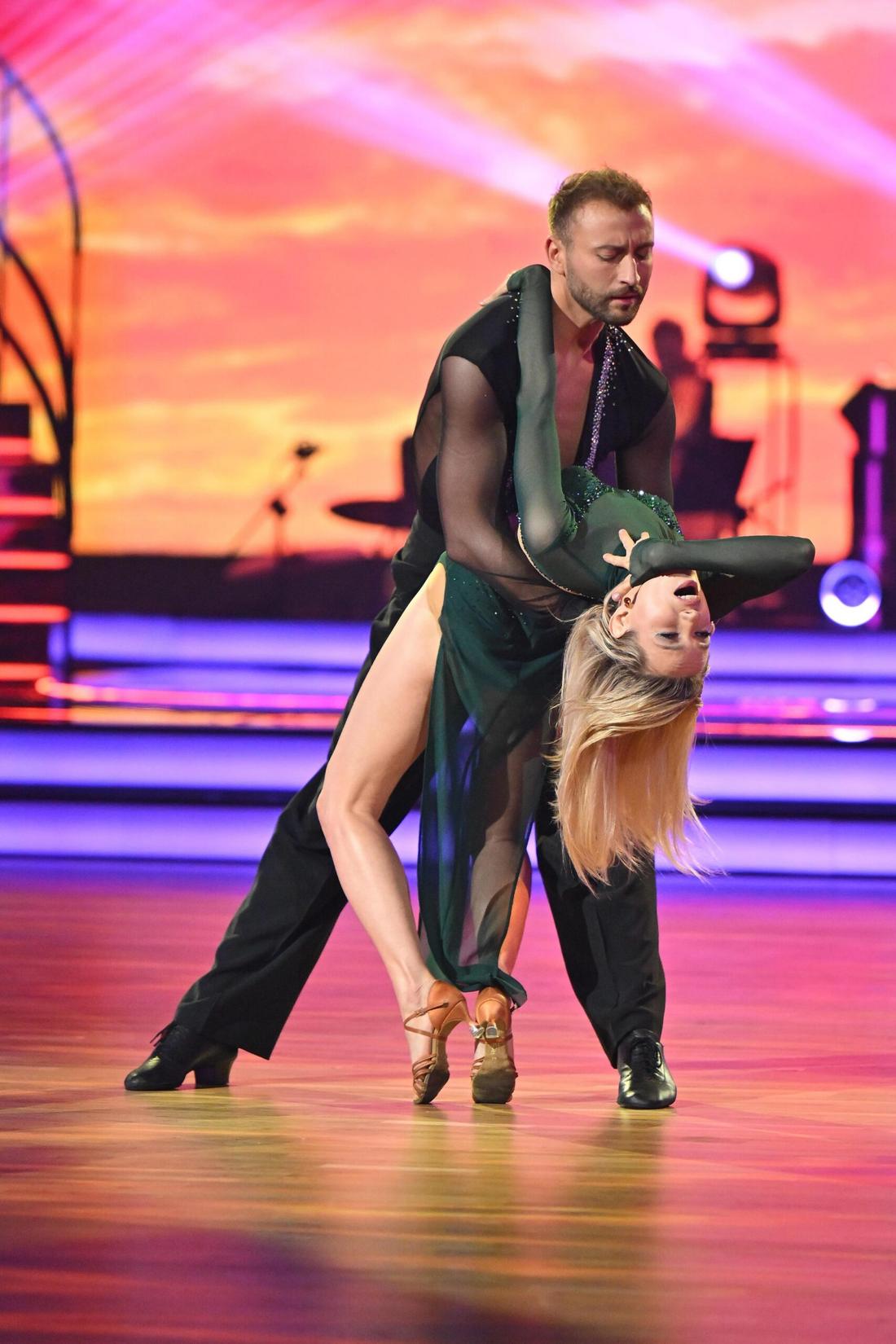 Paulina Gałązka faworytką widzów "Tańca z Gwiazdami", fot. KAPiF