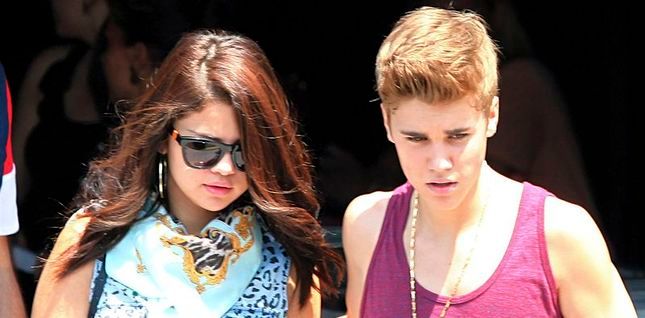 selena-gomez-justin-bieber-R1