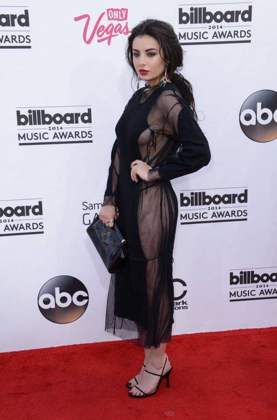 Charli XCX – nowa gwiazda lubi być wyzywająca