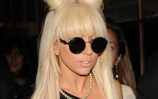 Lady GaGa cała w plastikowych bąbelkach