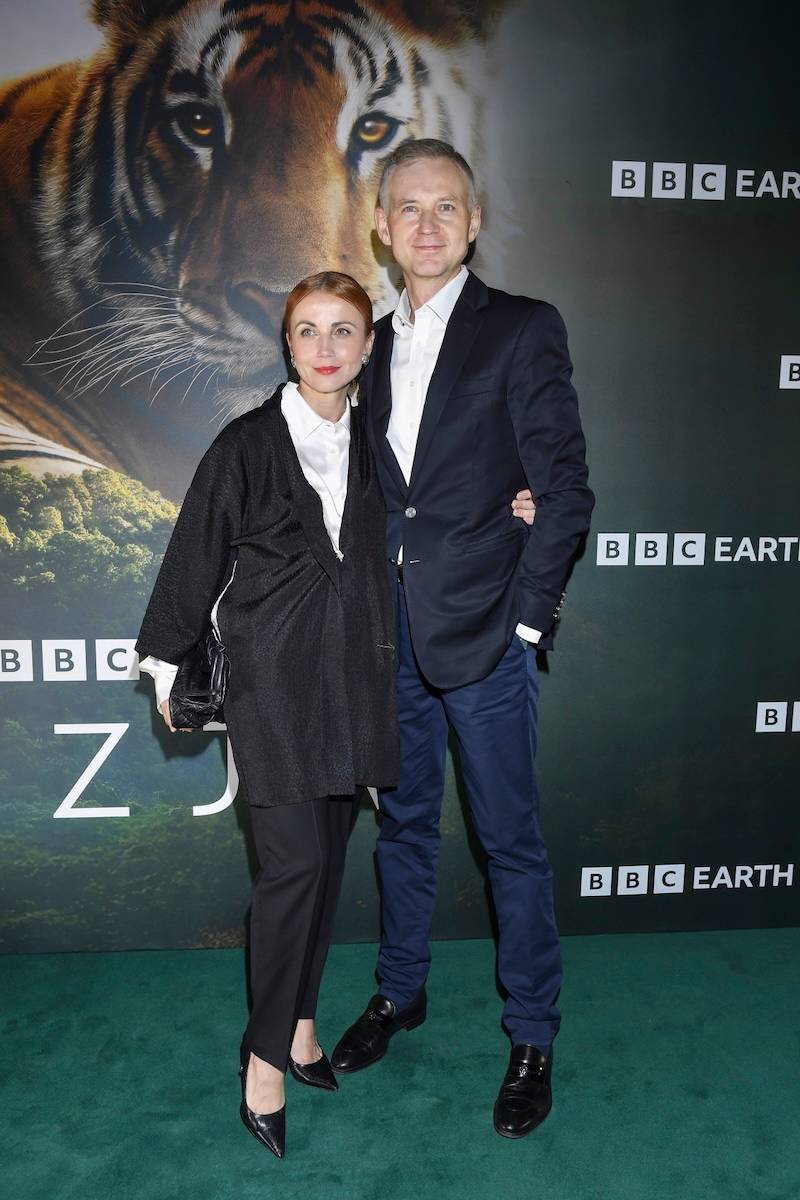 Gwiazdy na salonach. Ostaszewska w nowym wydaniu, Lidia Popiel, Kasia Zielińska z mężem