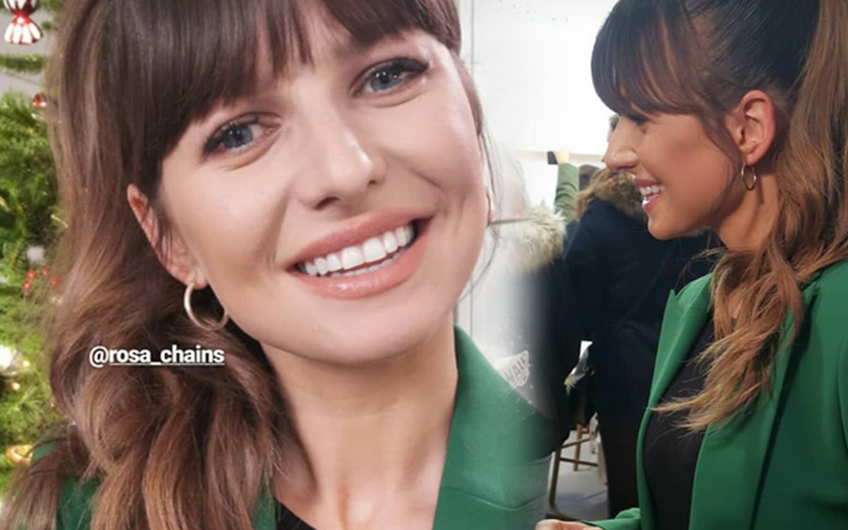 Anna Lewandowska w zielonym garniturze na otwarciu sklepu