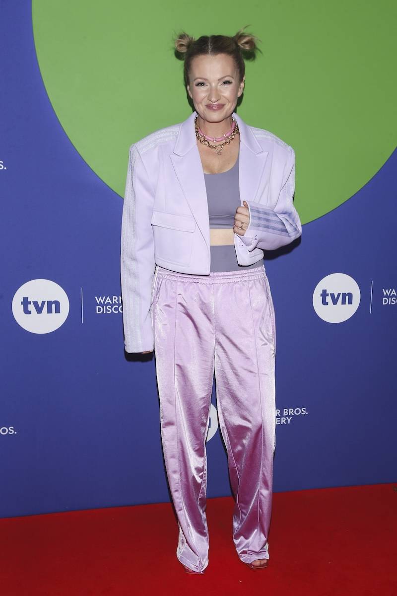 Wiosenna ramówka TVN. Sylwia Gliwa w “slip dress”, Wieniawa w jednej nogawce, Koroniewska kusi w mini