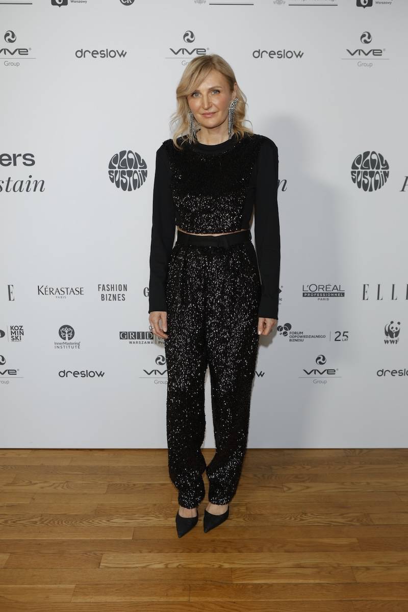 Gwiazdy na salonach. Monika Brodka po raz pierwszy od czasu porodu – wygląda świetnie!