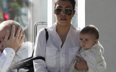 Kourtney Kardashian zabiera małą Penelope na zakupy