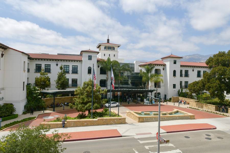 Meghan Markle nie wybrała słynnego szpitala gwiazd, ale też miała luksusowo (ZDJĘCIA)