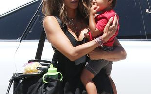 Halle Berry bierze rozwód?