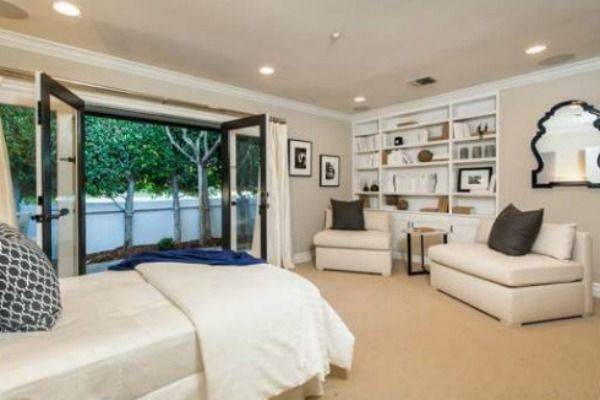 Tak mieszkała Mile Kunis, gdy była singielką