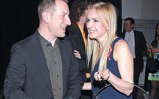 Monika Olejnik zamienia się torebką (FOTO)