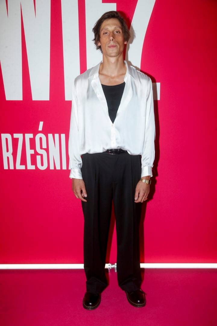 Gwiazdy na premierze filmu “Teściowie 2”: Katarzyna Warnke w nowej fryzurze, Agnieszka Woźniak-Starak, Monika Miller