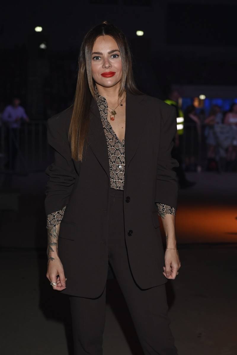 Artyści na charytatywnym koncercie. Opalona Gabi Drzewiecka, chudziutka Natalia Schroeder…