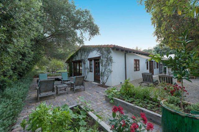 Dom Roberta Pattinsona