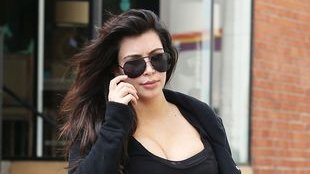 Kim Kardashian wróciła na siłownię (FOTO)