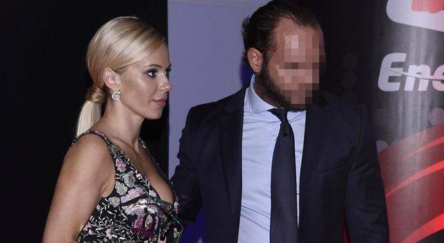 Doda pierwszy raz oficjalnie z chłopakiem na imprezie (ZDJĘCIA)