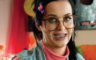 Najnowszy teledysk Katy Perry – Last Friday Night (FOTO)