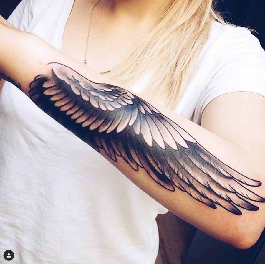 Andziaks ma dziś miliony fanów i uwielbia chwalić się luksusem. A co wrzucała na Instagram 12 lat temu? (FOTO)