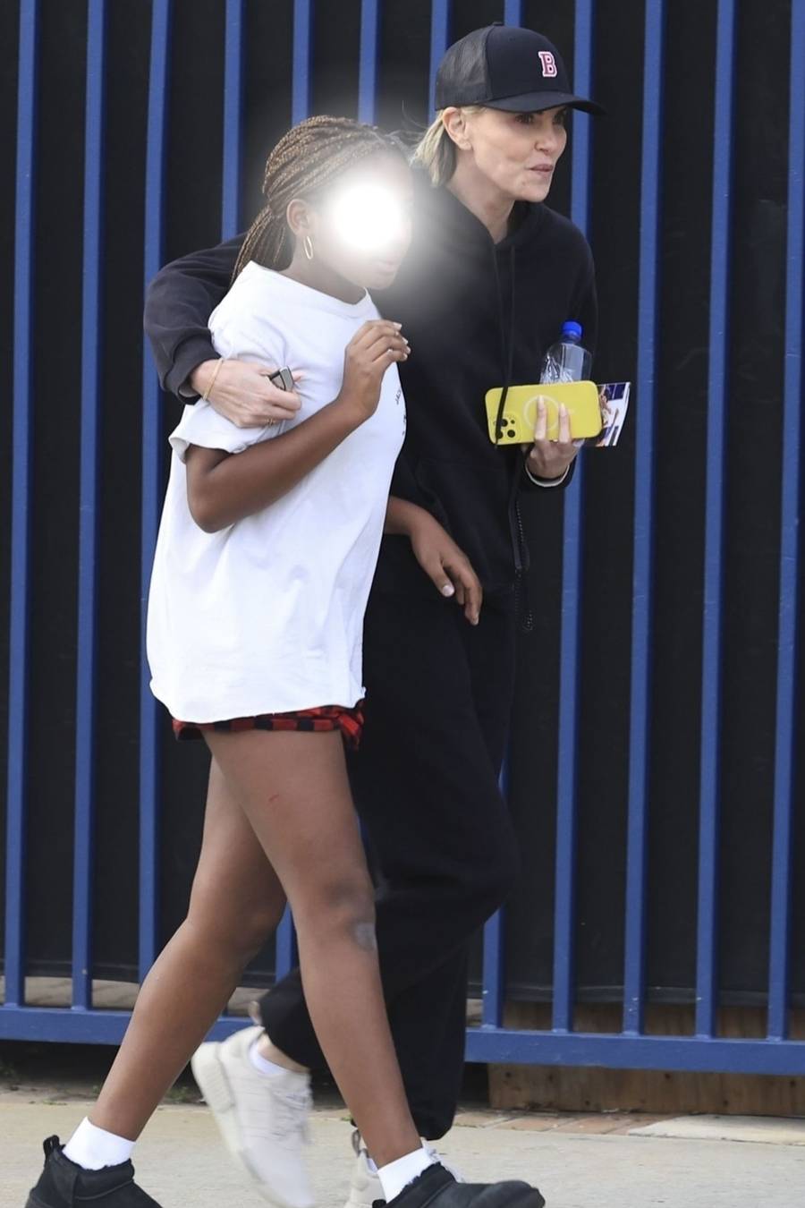 Charlize Theron na meczu adoptowanej córki. Aktorka nie rzucała się w oczy